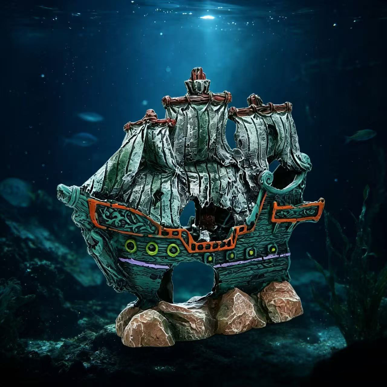 水槽用装飾品、レジン製沈没船オーナメント、水槽アクセサリー、 - Aquarium Marina のレビューと価格